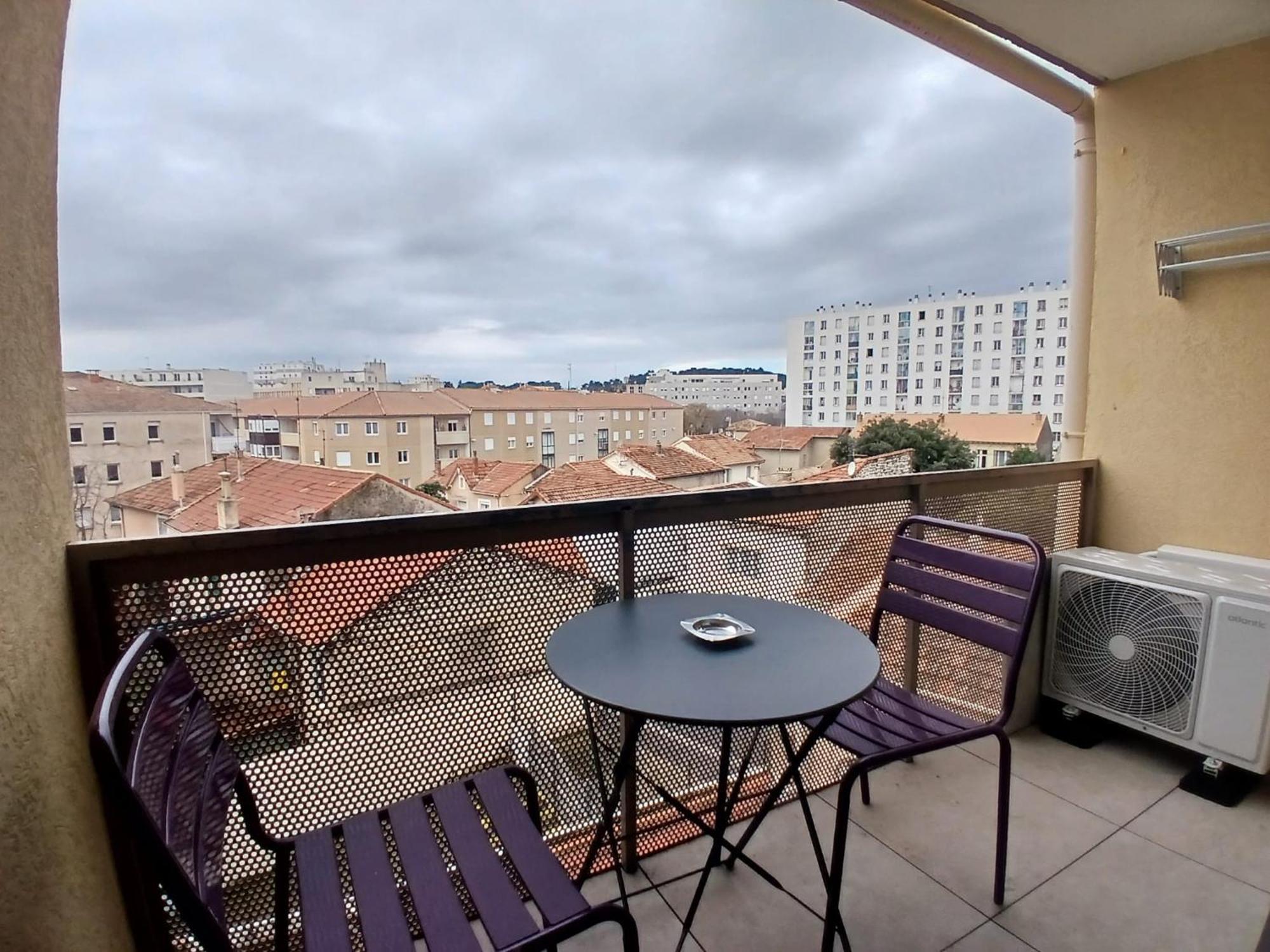Studio Clim Parking Dhuoda Nîmes Kültér fotó